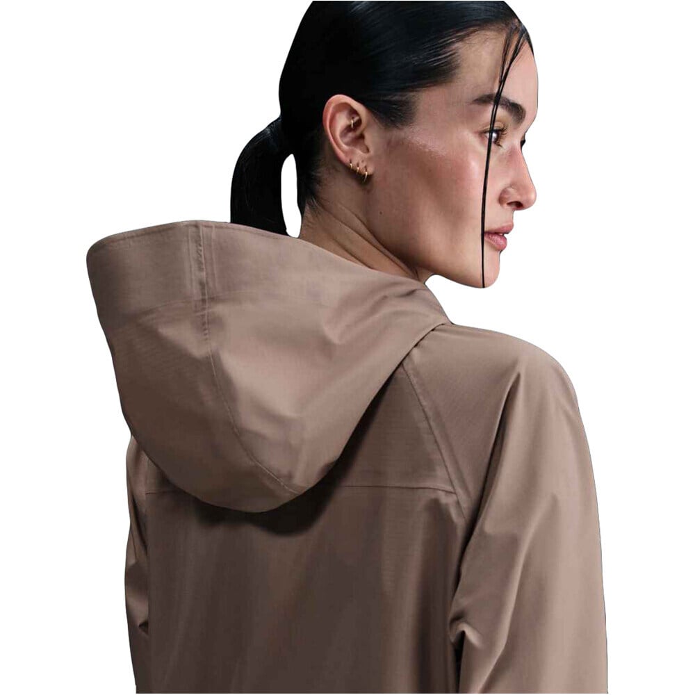 Nike CHAQUETA TRAIL RUNNING MUJER W NK TRAIL SFADV JACKET 04