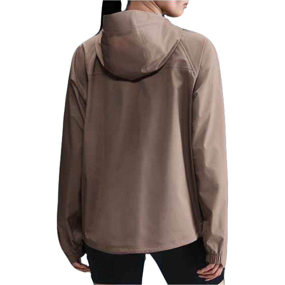 Nike CHAQUETA TRAIL RUNNING MUJER W NK TRAIL SFADV JACKET vista trasera