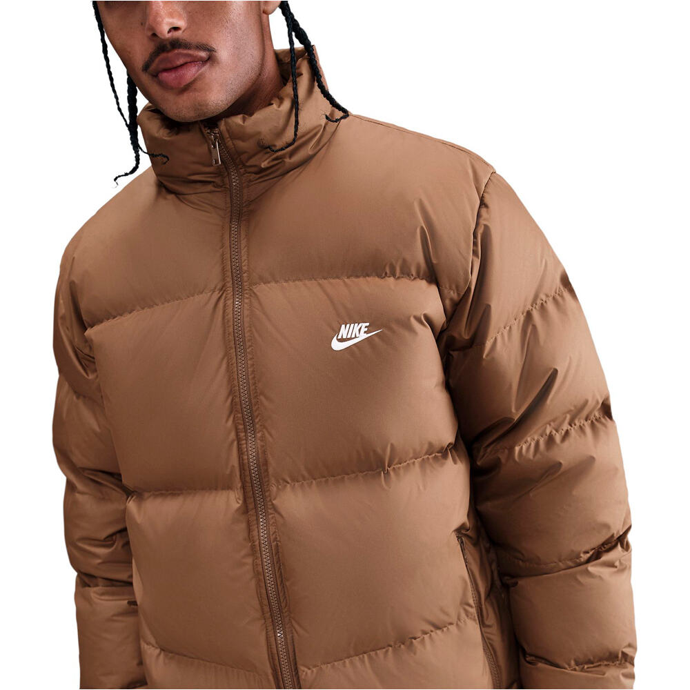 Nike chaquetas hombre M NK TF CLUB PUFFER JACKET 650 vista detalle