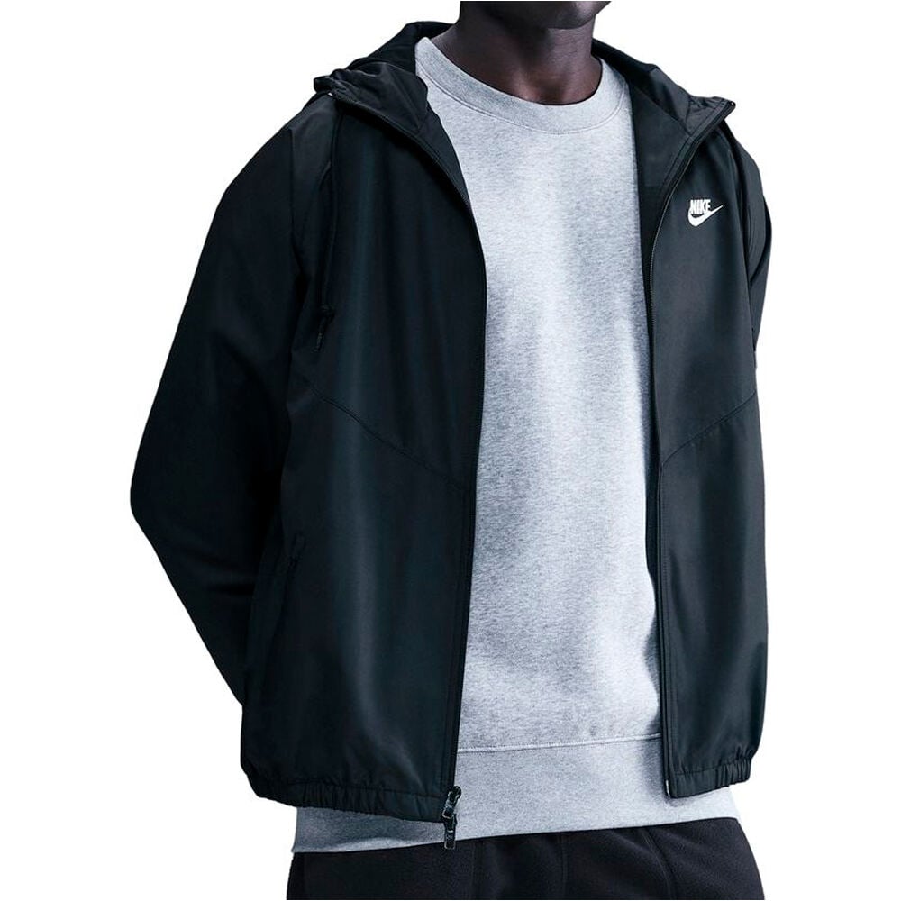 Nike chaquetas hombre M NK WR LND JKT 26 vista frontal