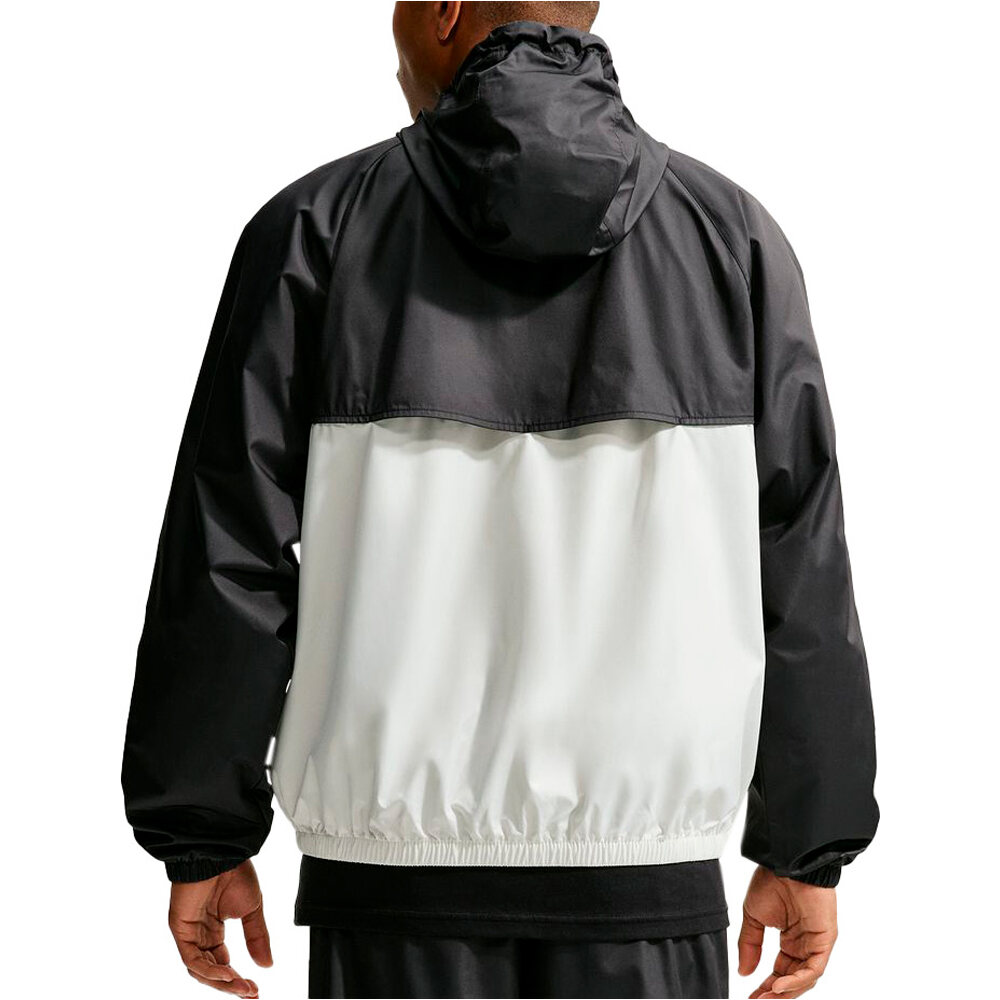 Nike chaquetas hombre M NK WR LND JKT 26 vista trasera
