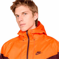 Nike chaquetas hombre M NK WVN LND WR HD JKT vista trasera