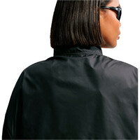 Nike chaquetas mujer W NK ATH DEPT WATER REPEL WNDB 03