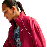 Nike chaquetas mujer W NK ATH DEPT WATER REPEL WNDB 03