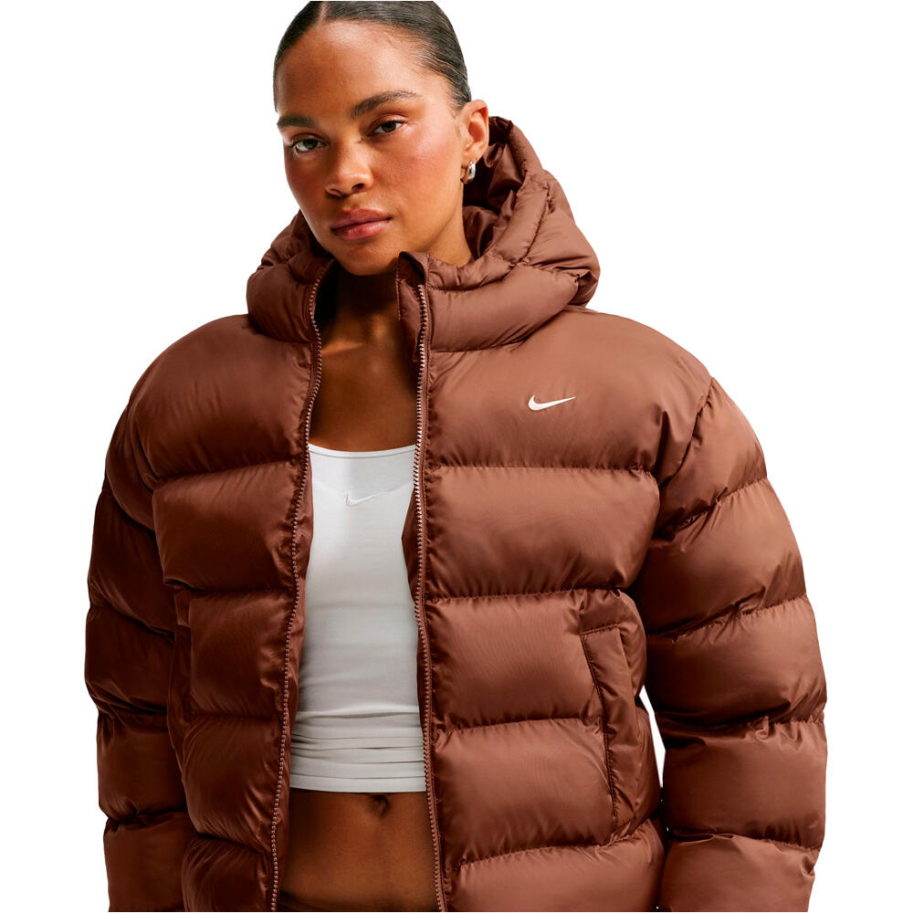 Nike chaquetas mujer W NK TF SYN CLSSC JKT vista detalle