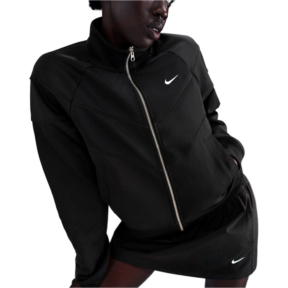 Nike chaquetas mujer W NSW NK WR POLY KNIT JKT vista detalle