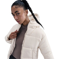 Nike chaquetas mujer W NSW TF SYNFL NK CLSC PFR vista detalle