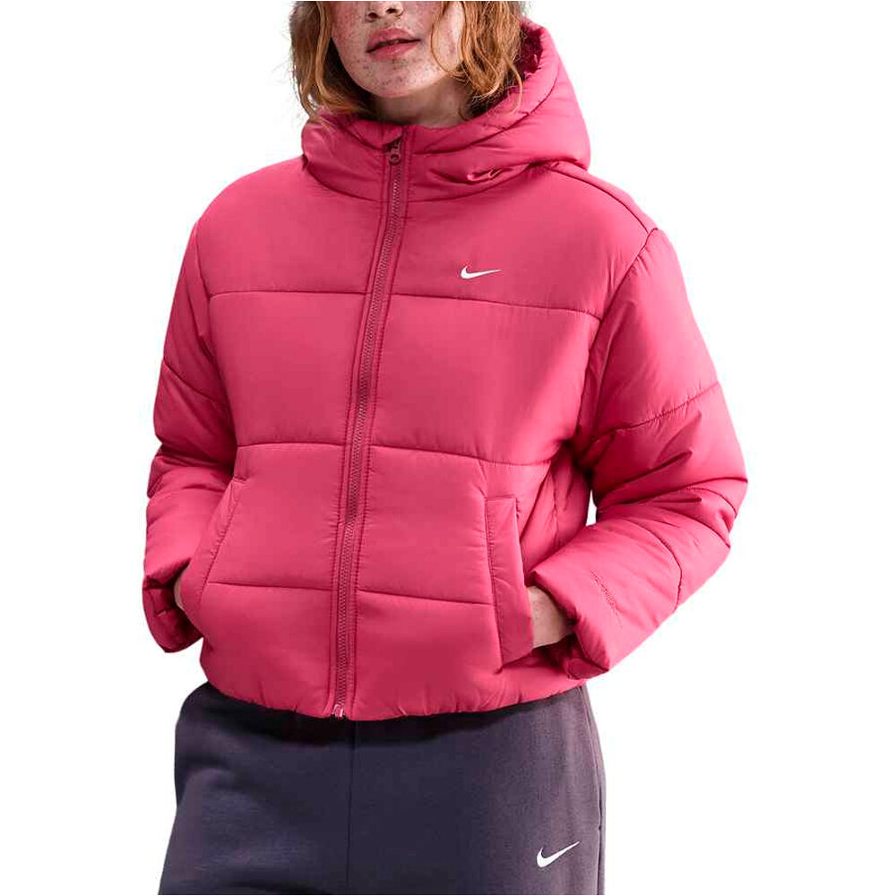 Nike chaquetas mujer W NSW TF SYNFL NK CLSC PFR vista frontal