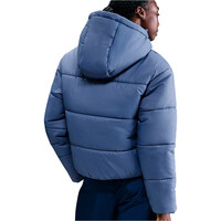 Nike chaquetas mujer W NSW TF SYNFL NK CLSC PFR vista trasera