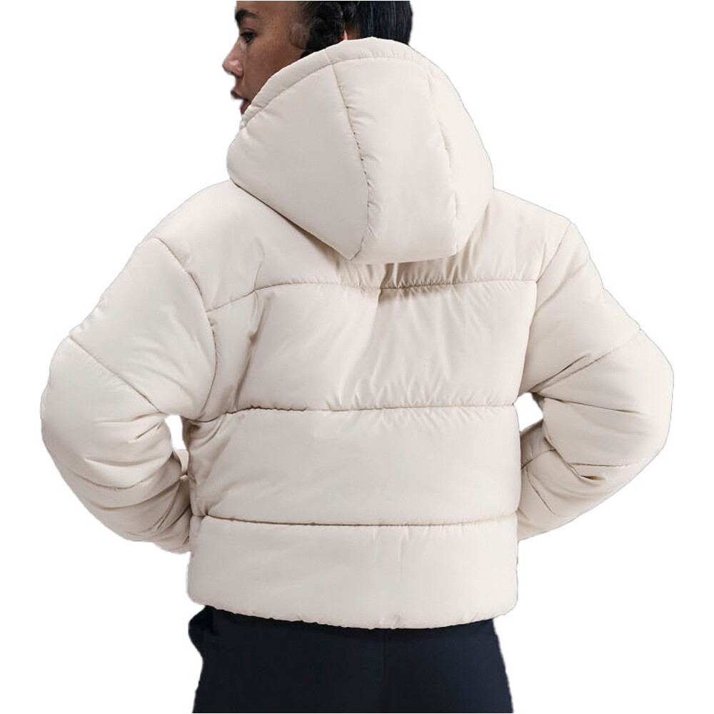 Nike chaquetas mujer W NSW TF SYNFL NK CLSC PFR vista trasera