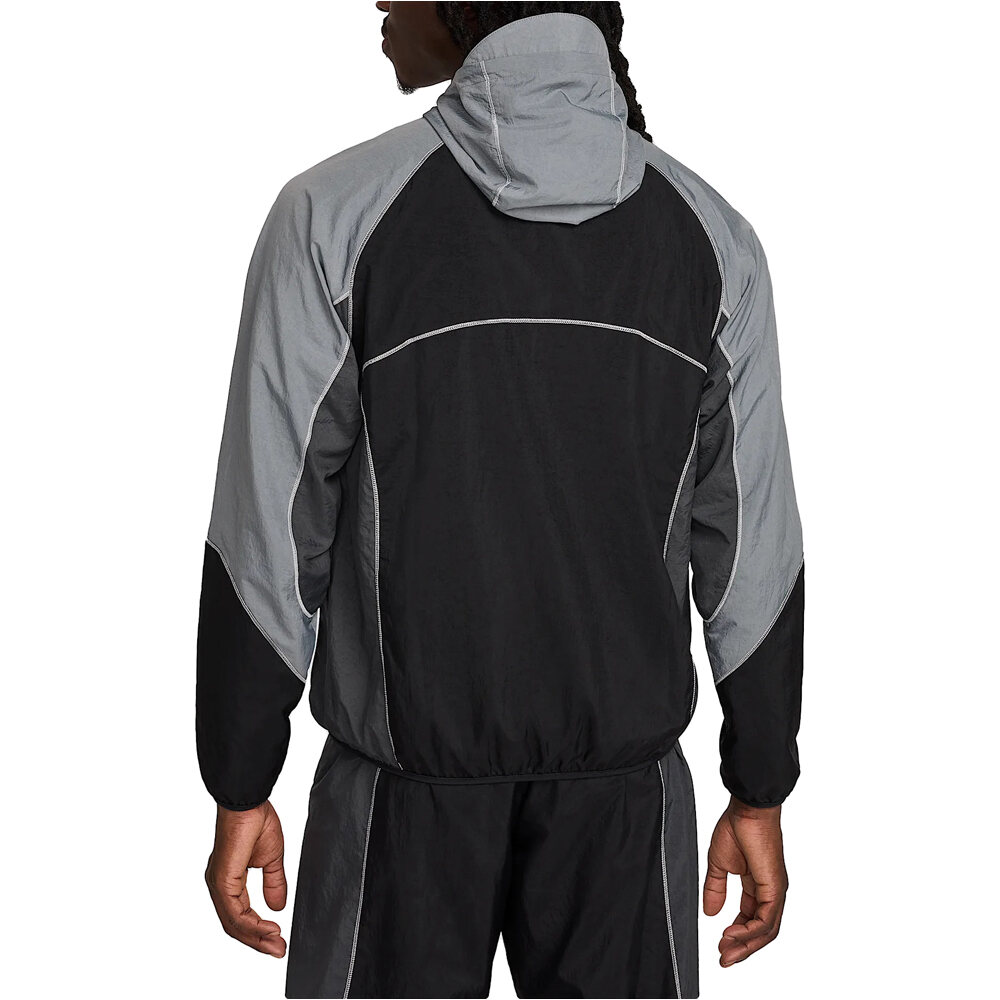 Nike chubasqueros y chaquetones entrenamiento fútbol M NK RPL STRK+ HD JKT W vista trasera