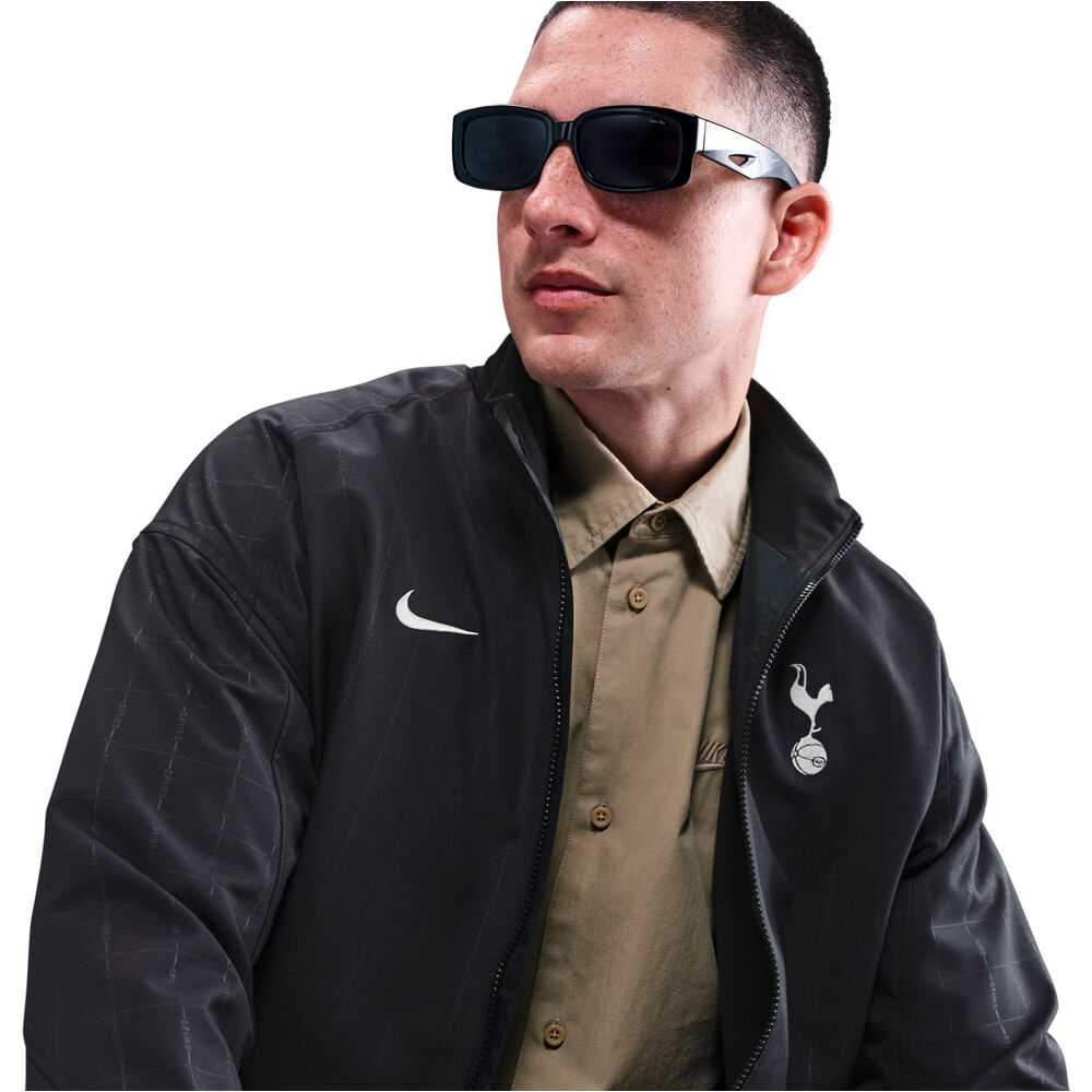Nike chubasqueros y chaquetones entrenamiento fútbol TOTTENHAM 25 MNK DF STRK ANTHM AW JKT 03