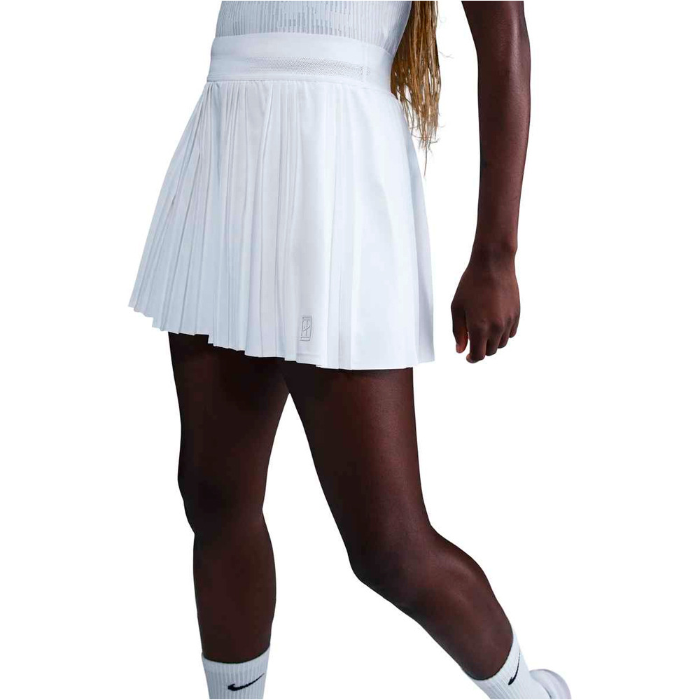 Nike falda tenis W NKCT DF ADVTG ACE SKT HR PLT vista frontal