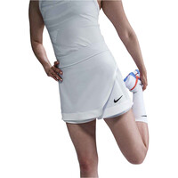 Nike falda tenis W NKCT DF SLAM SKORT HR MB vista frontal