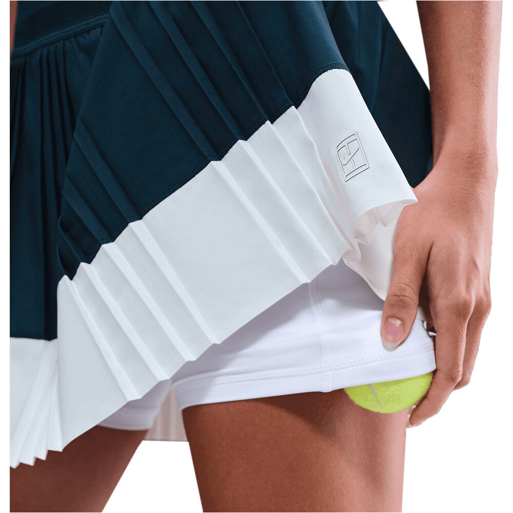 Nike falda tenis W NKCTDF ADVTGACE SKRT HR PLTS vista detalle