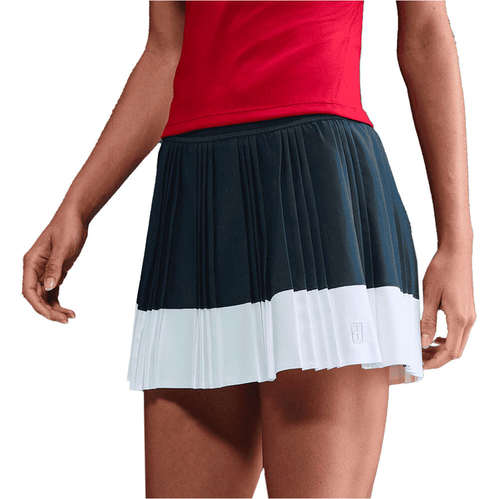 Nike falda tenis W NKCTDF ADVTGACE SKRT HR PLTS vista frontal