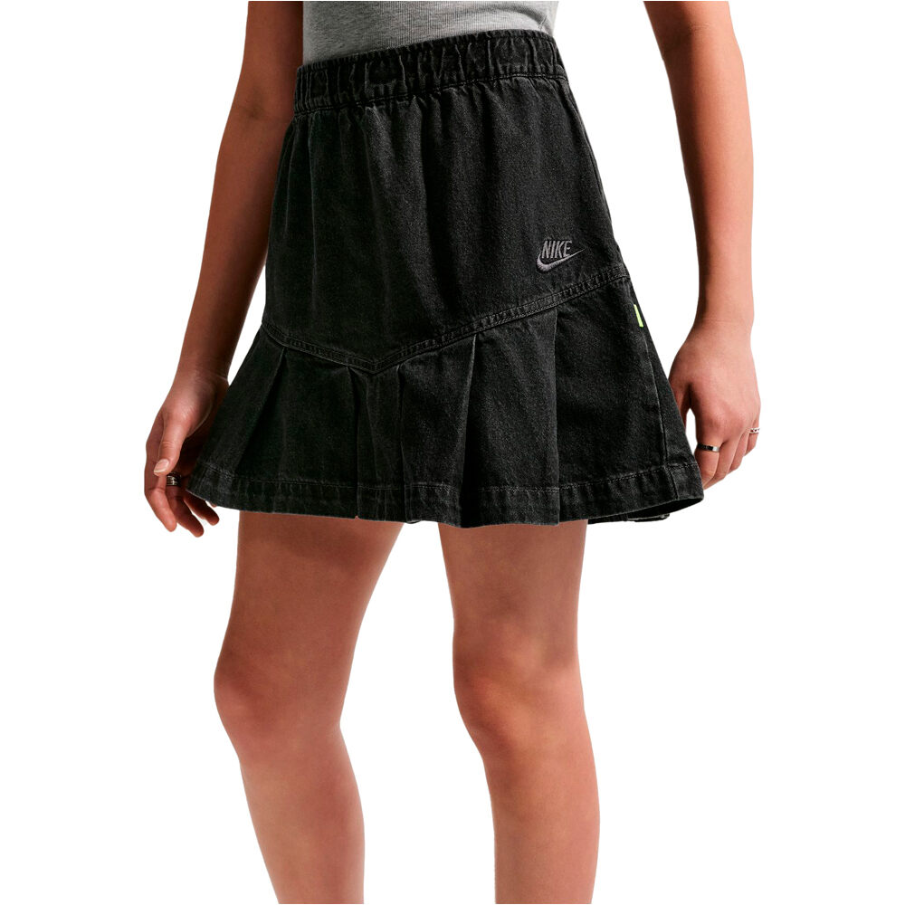 Nike faldas niña G NSW CLN DENIM PLEATED SKIRT vista detalle