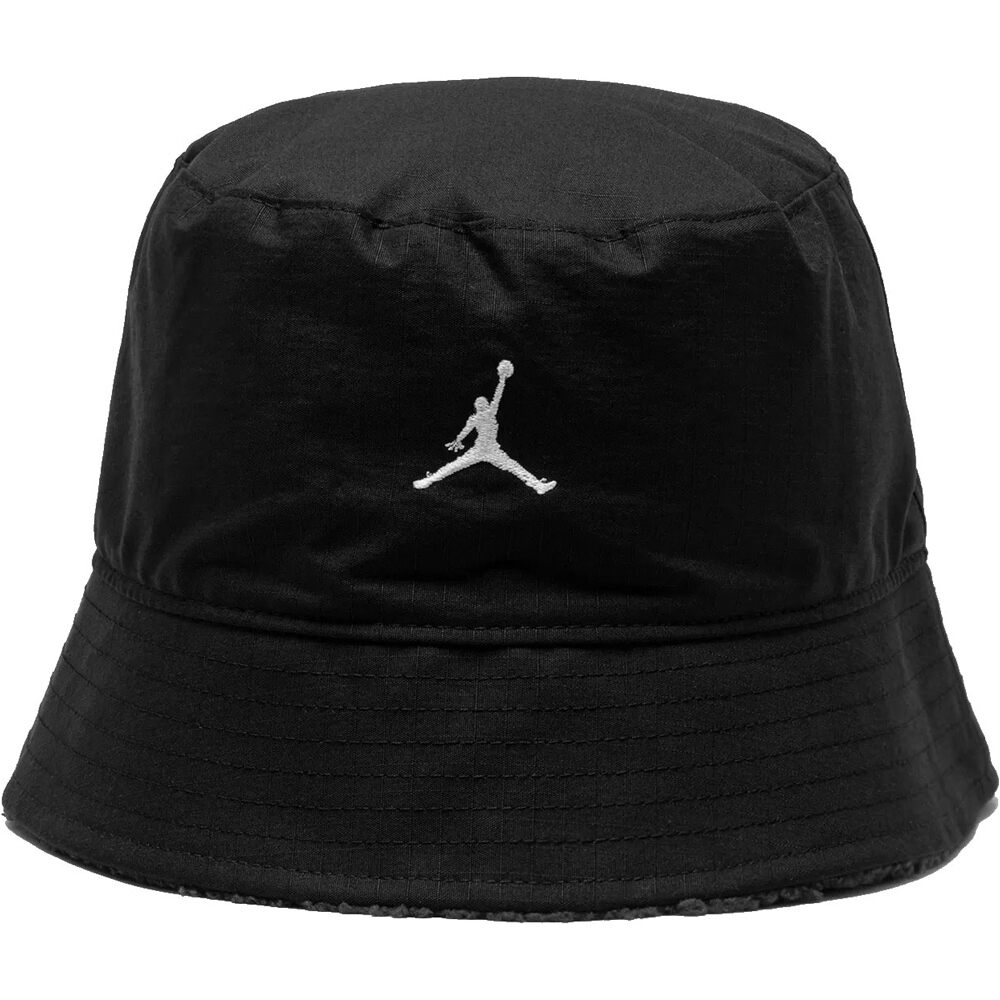 Nike gorras baloncesto U J APEX BUCKET WINTER vista frontal