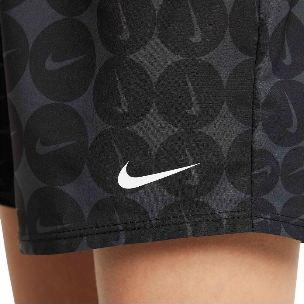 Nike malla corta niña G NK ONE SHORT AOP vista detalle