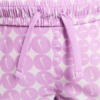 Nike malla corta niña G NK ONE SHORT AOP vista detalle