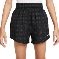 Nike malla corta niña G NK ONE SHORT AOP vista frontal