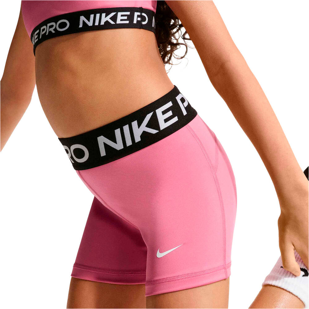 Nike malla corta niña G NP DF 3IN SHORT 04