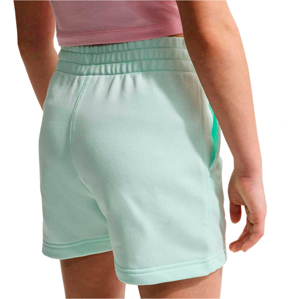 Nike malla corta niña G NSW CLUB FT 5IN SHORT LBR 03