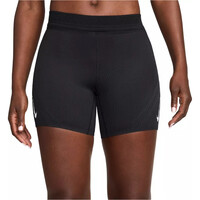 Nike malla corta running mujer W NK ARST DFADV MR 5IN TGT SH vista frontal