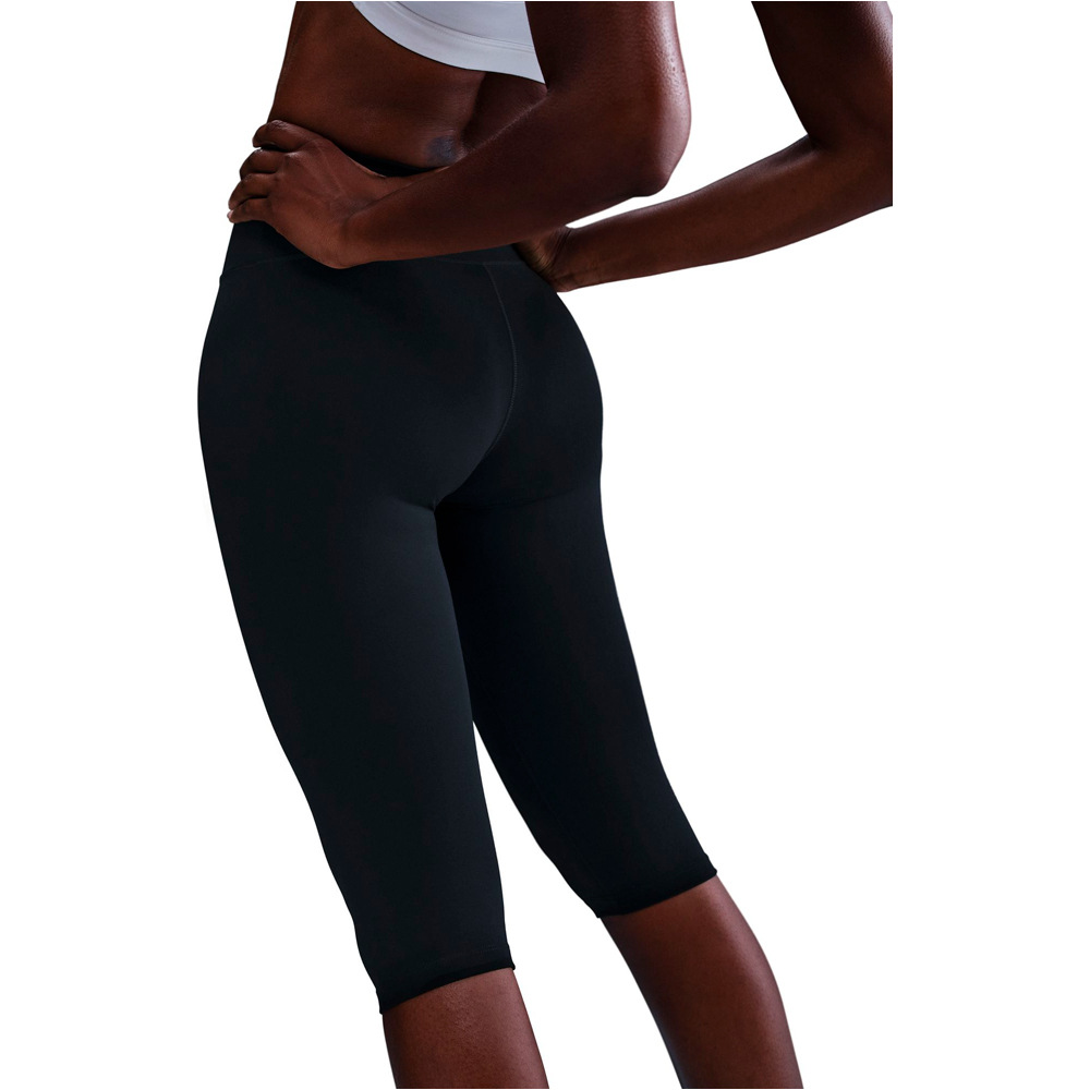 Nike mallas piratas fitness mujer W NK DF ONE HR CAPRI TIGHT WT vista detalle