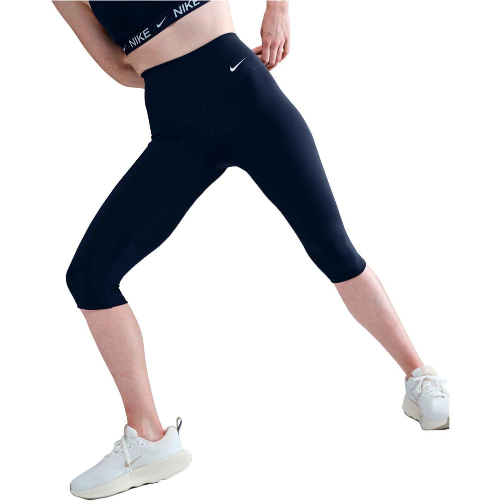 Nike mallas piratas fitness mujer W NK DF ONE HR CAPRI TIGHT WT vista frontal