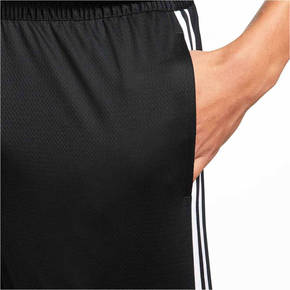 Nike pantalón baloncesto M NK DF DNA 8IN SHORT 05