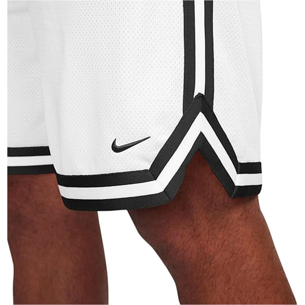 Nike pantalón baloncesto M NK DF DNA 8IN SHORT vista detalle