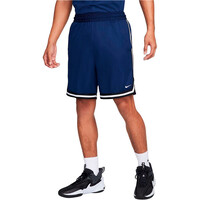 Nike pantalón baloncesto M NK DF DNA 8IN SHORT vista frontal