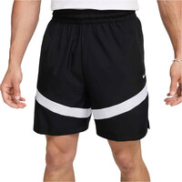 Nike pantalón baloncesto M NK DF WVN ICON 6IN SHORT STF vista frontal