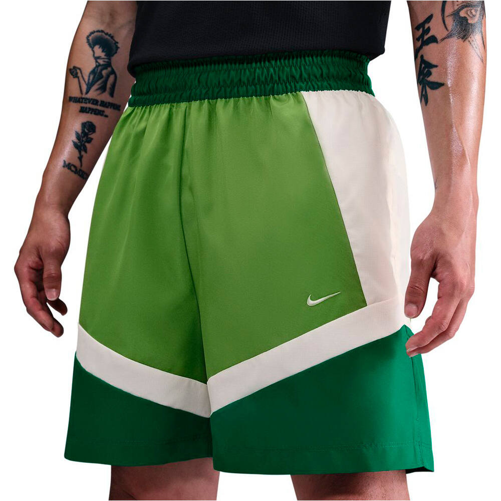 Nike pantalón baloncesto M NK DF WVN ICON 6IN SHORT STF vista frontal