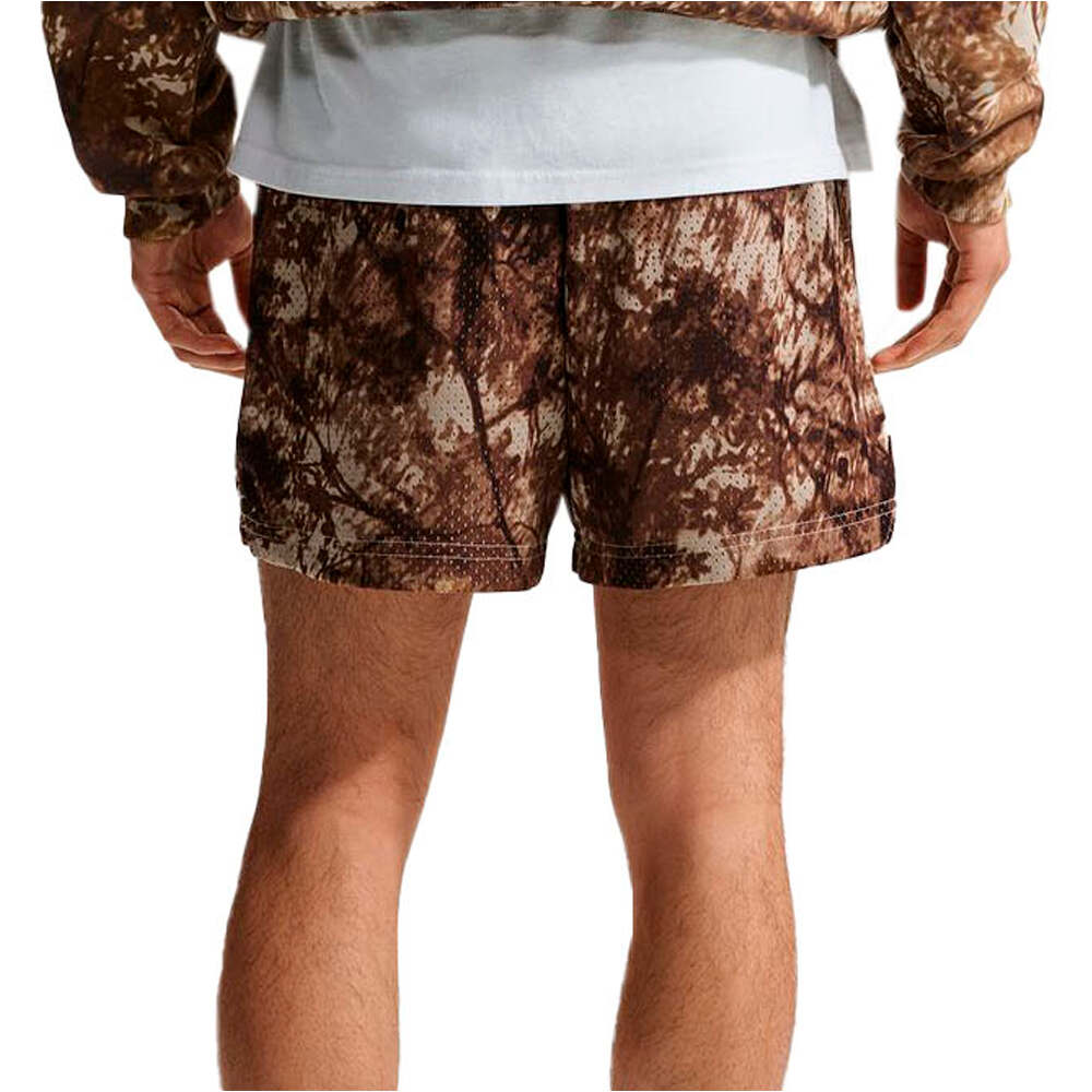 Nike pantalón baloncesto M NK DFSI PRC MSH 5INSHRT CAMO vista trasera