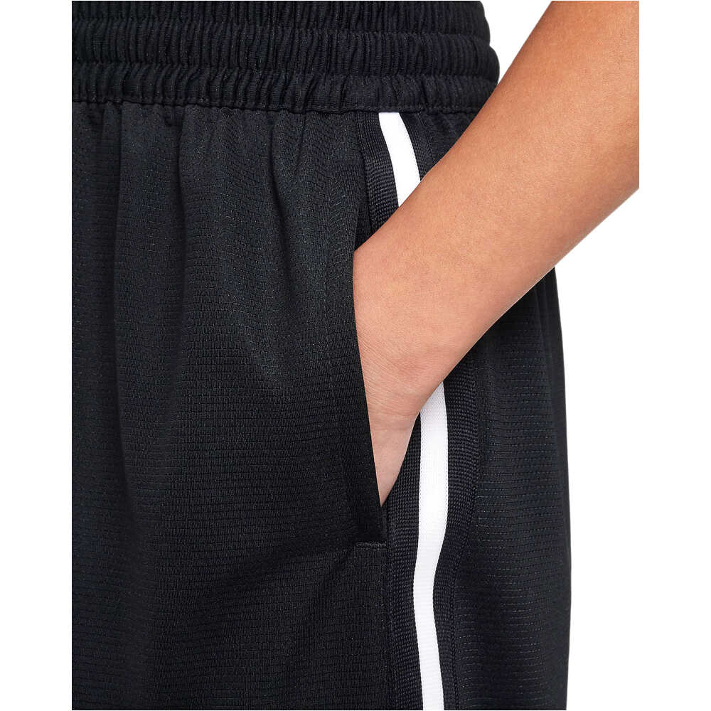 Nike pantalón baloncesto niños B NK DF DNA 24 SHORT 03