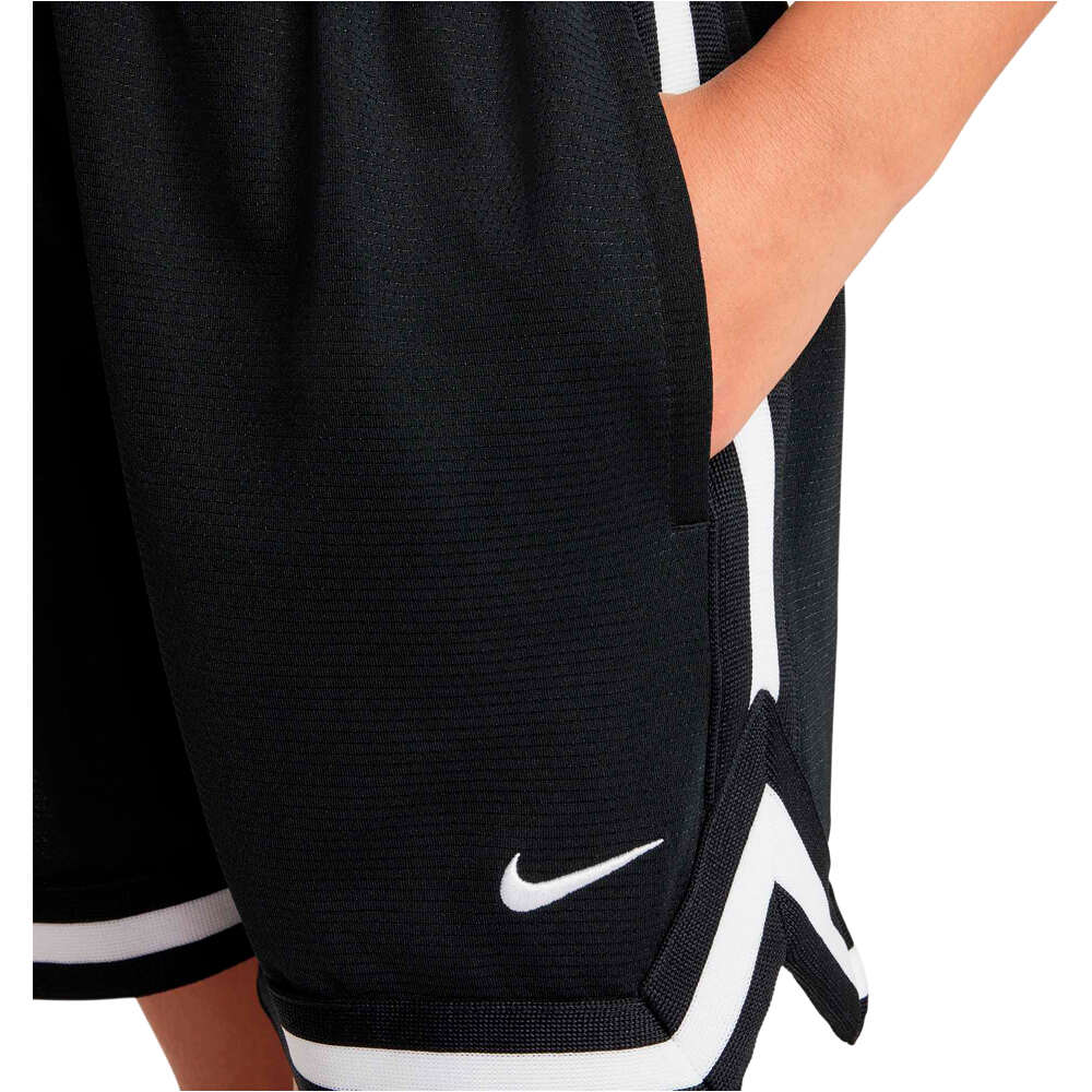 Nike pantalón baloncesto niños B NK DF DNA 24 SHORT 5IN 03