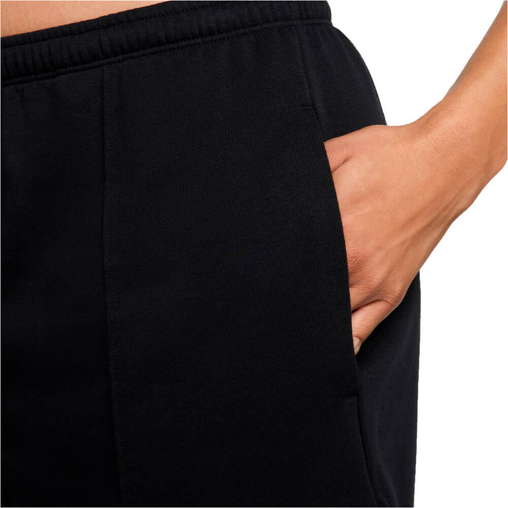 Nike pantalón corto deporte mujer W NSW NK CHLL FT MR 4IN SHORT 03