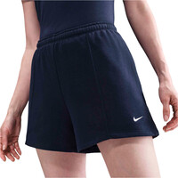 Nike pantalón corto deporte mujer W NSW NK CHLL FT MR 4IN SHORT vista frontal
