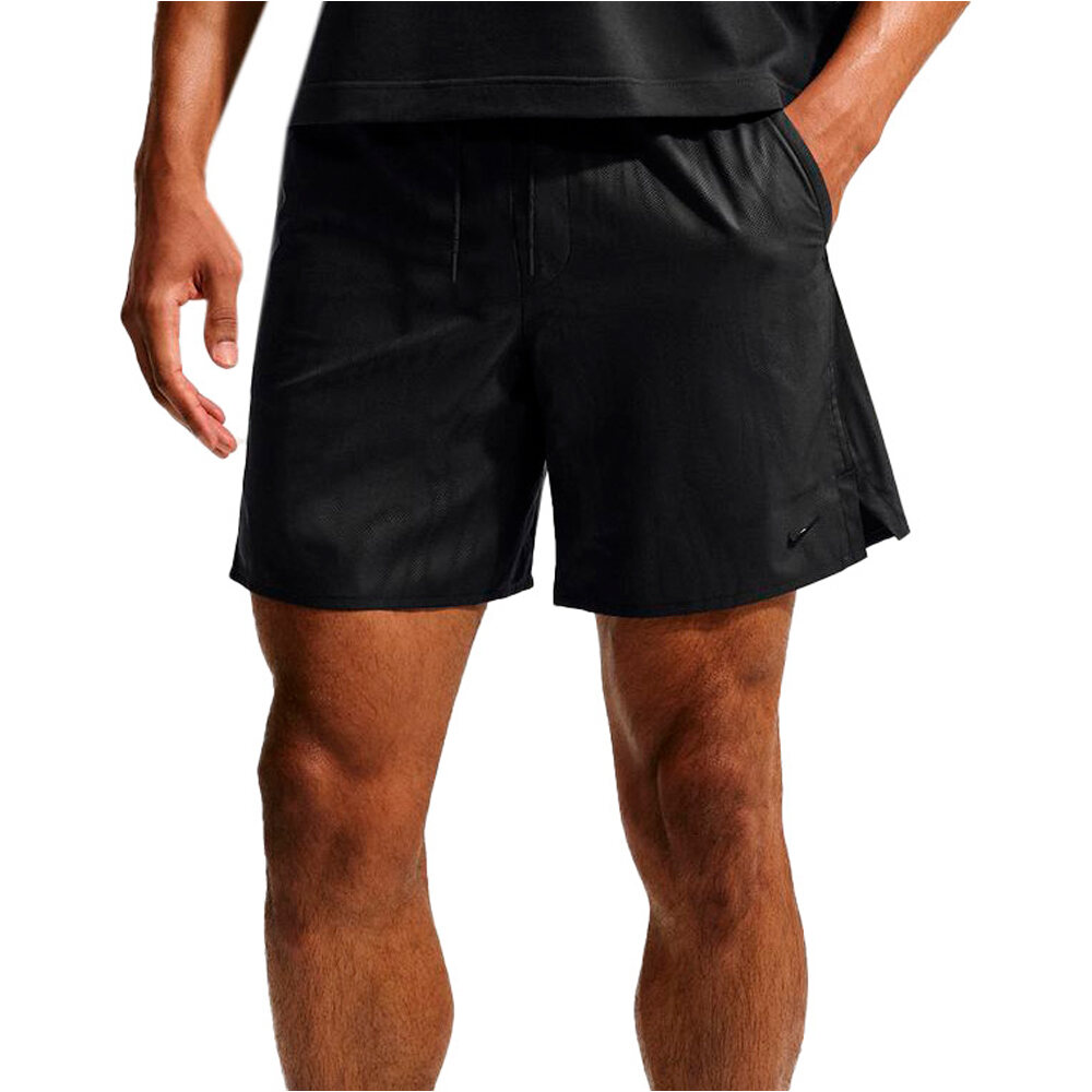 Nike pantalón corto fitness hombre M NK DF NAC UNLTD SH 7IN DBOSS vista frontal