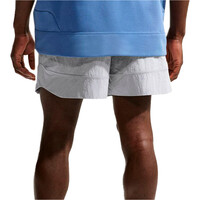 Nike pantalón corto fitness hombre M NK DF NAC WOVEN SHORT 5IN vista trasera