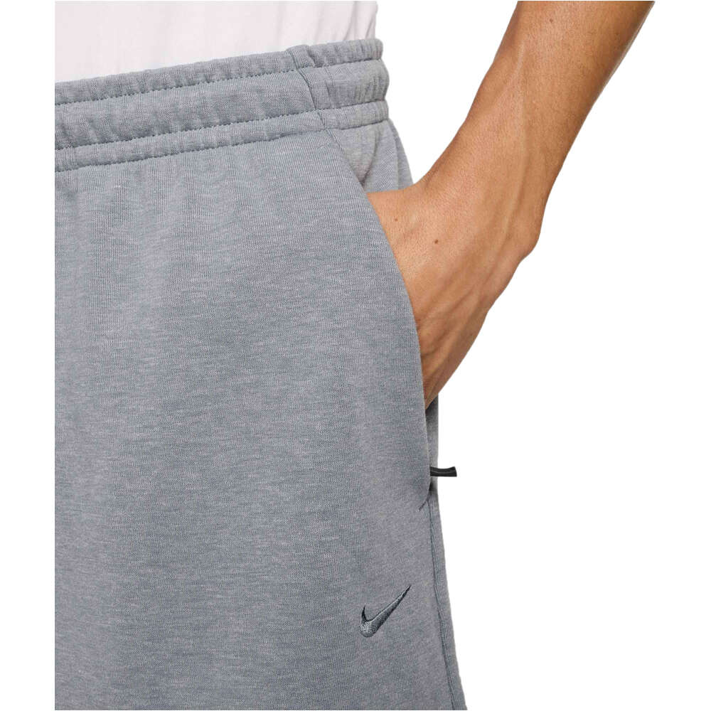 Nike pantalón corto fitness hombre M NK DF UV PRIMARY 7IN SHORT vista detalle