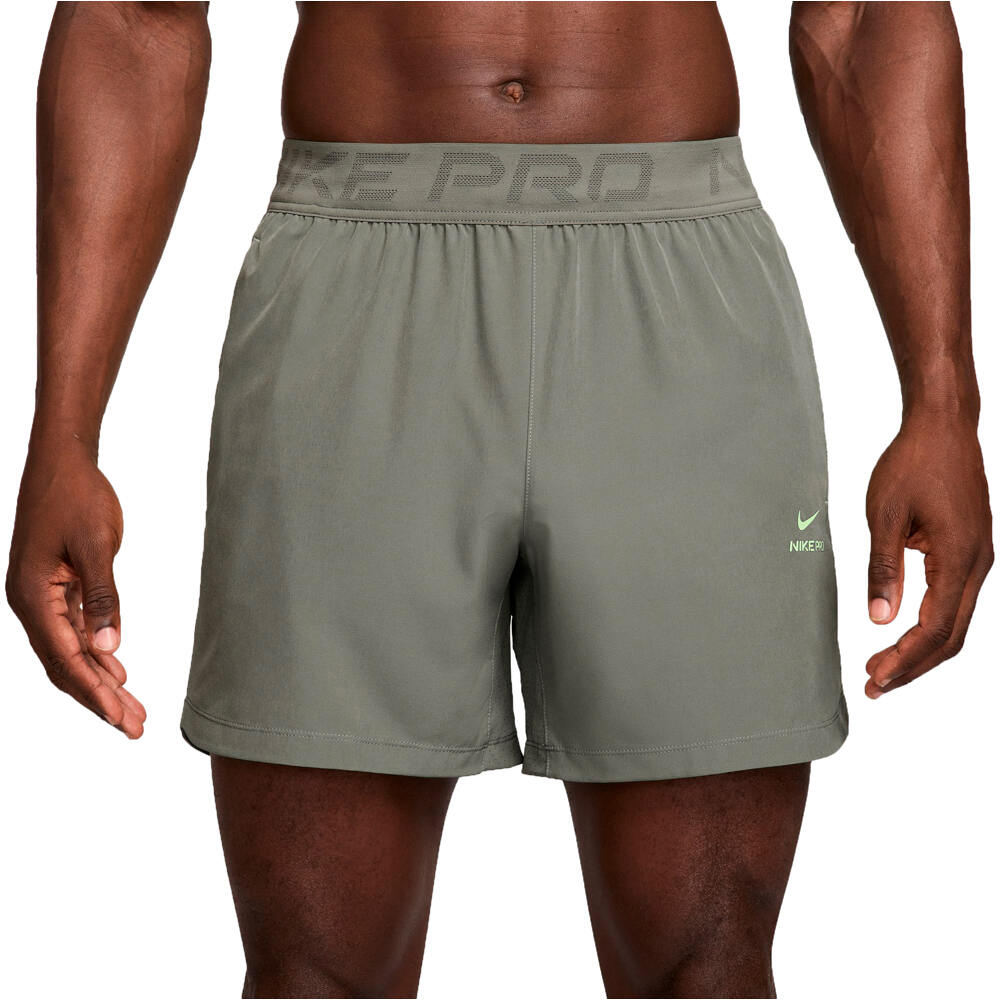 Nike pantalón corto fitness hombre M NP DF NPT 6IN SHORT vista frontal