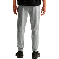 Nike pantalon fitness hombre M NK DF UV PRMRY NANO JOGGER vista trasera