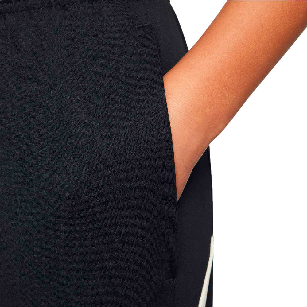 Nike pantalón futbol niño LIVERPOOL 25 Y NK DF STRK SHORT KZ SE 03