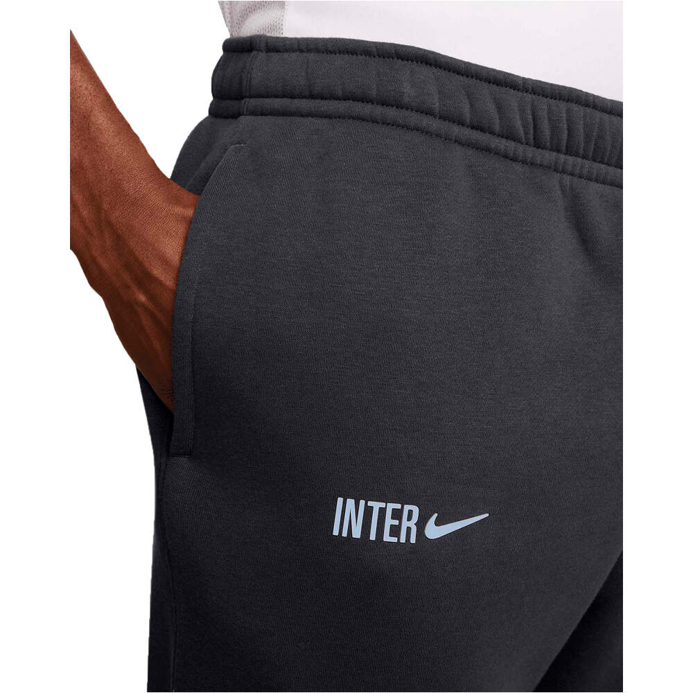 Nike pantalón hombre INTER M NSW CLUB JGGR BB WP vista trasera