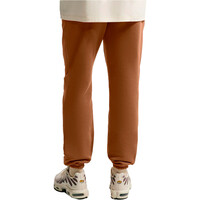 Nike pantalón hombre M NK CLUB BB CUFF PANT vista trasera