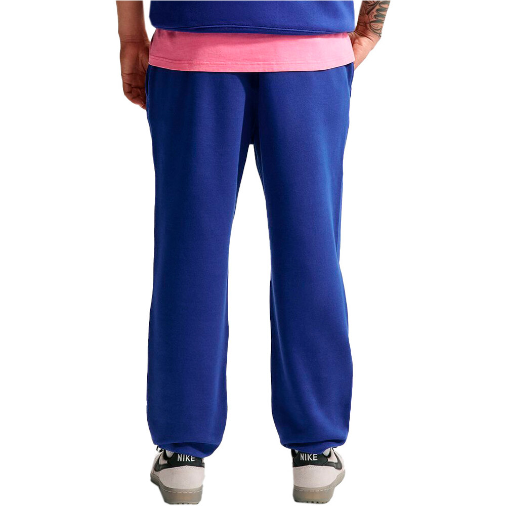 Nike pantalón hombre M NK CLUB BB CUFF PANT vista trasera