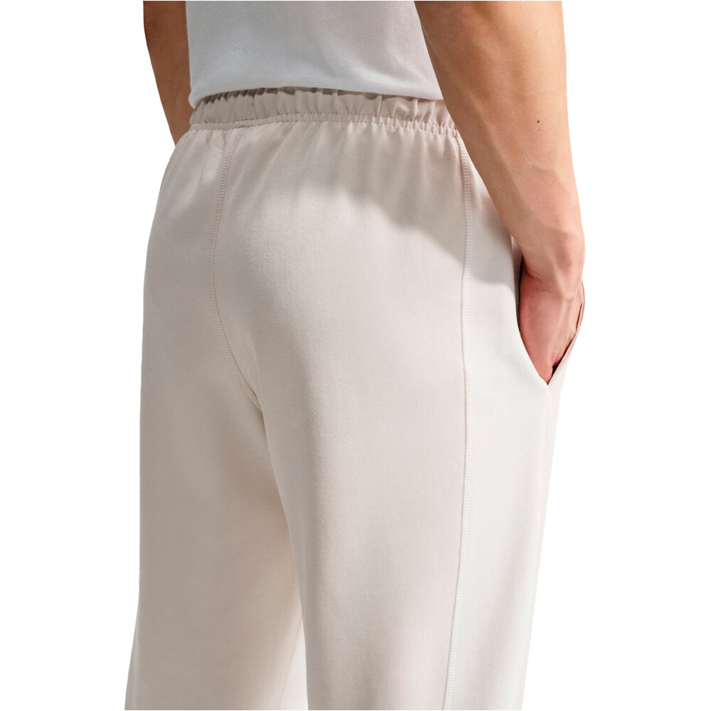 Nike pantalón hombre M NK CLUB VARSITY JOGGER 03